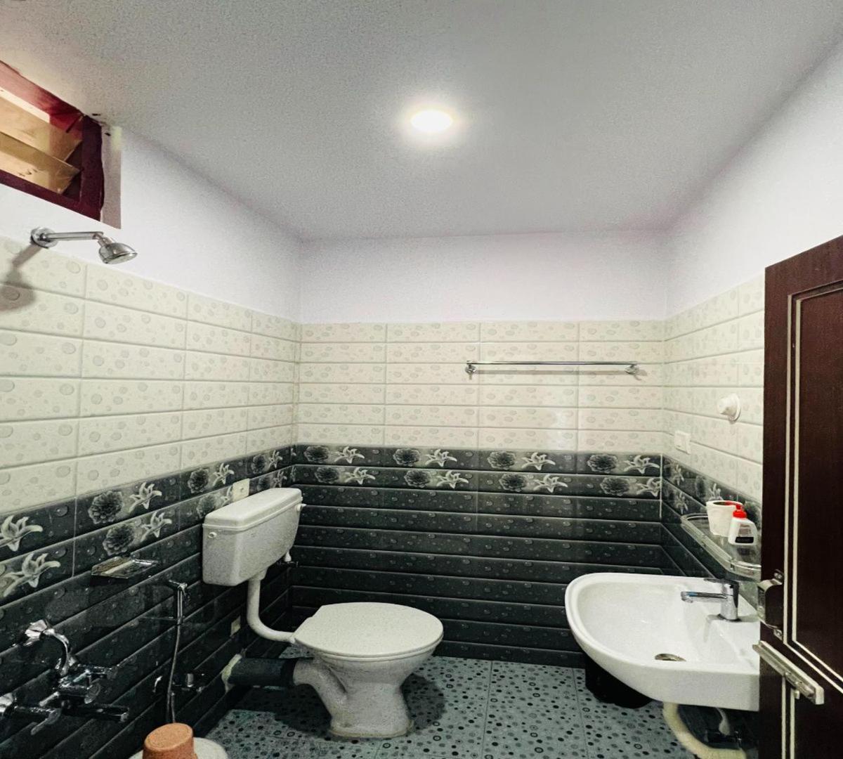 Sea Shore Residency พอร์ตแบลร์ ภายนอก รูปภาพ