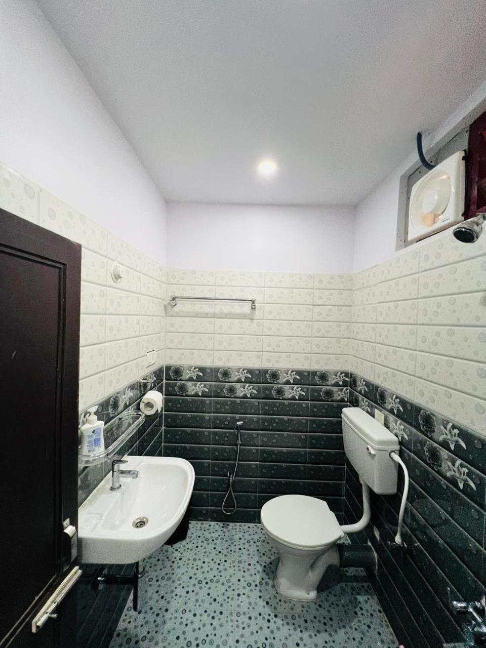 Sea Shore Residency พอร์ตแบลร์ ภายนอก รูปภาพ
